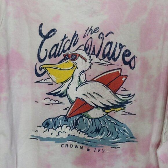 Crown & Ivy Pelican Graphic Pink Tie Dye T Shirt - Picture 3 of 4